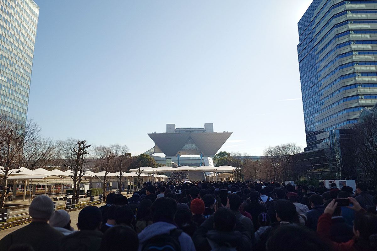 コミケC107 入場待機列とビッグサイト