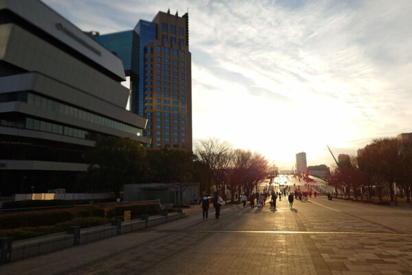 コミケC107 帰宅 夢の大橋 夕暮れ